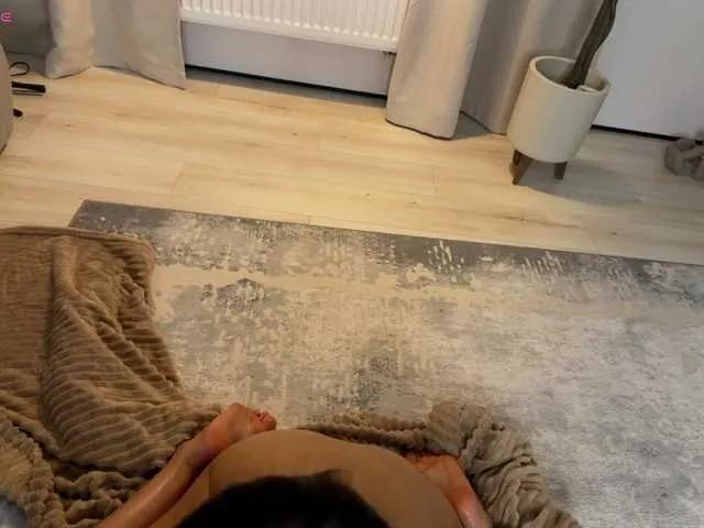 Sweet Babysashababy wants you to fuck her body now babysashababy from BongaCams