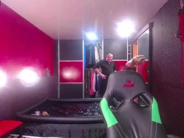 Explore 42 years old MasterAndMargarita from BongaCams MasterAndMargarita from BongaCams