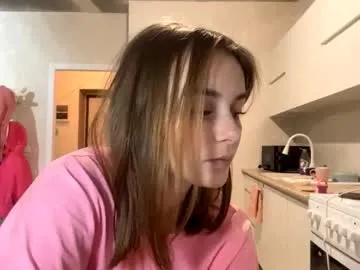 Discover Isauratorkelson, she wants to masturbate for you isauratorkelson from Chaturbate